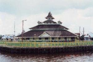 Desa Tanjung Darat, Perkampungan Arab Pertama di Pontianak