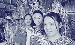 Iban Community Celebrates Hari Gawai