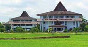 Kapan Kapuas Hulu Miliki Perguruan Tinggi?