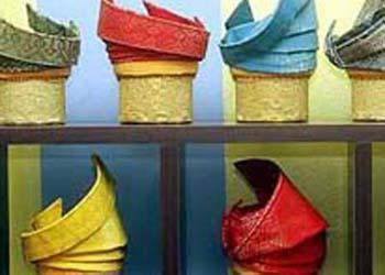 Malay Headdress Maker Wants To Save The Art From Fading Away