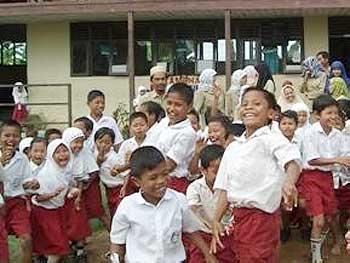 Kabupaten Kupang Terapkan Sekolah Gratis SD Sampai SLTA