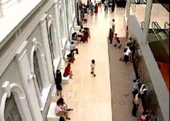 National Museum holds Exhibition of Farquhar`s Collection of Paintings