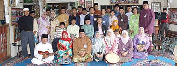 Thai delegates enjoy visit to Kg Tamoi Ujong