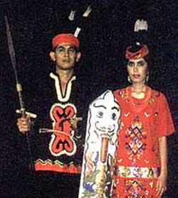 Pemberdayaan Adat Dayak Masih Kurang