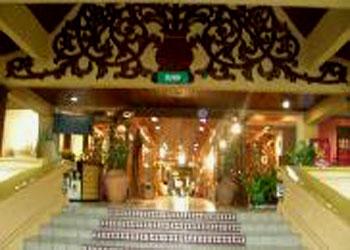 Need to patent local handicraft, says Karim