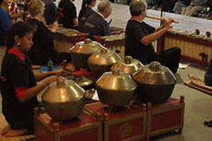 Rare Ethnic Indonesian Gamelan Music and Dance Comes to Gustavus