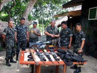 Military, police, Moro groups mark peace week