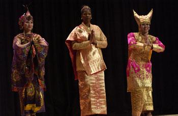 Malaysia drops Indonesian dances from tourism campaign following protests