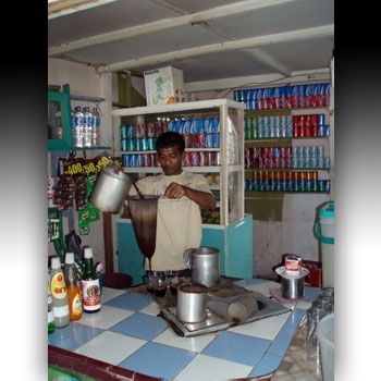 Food Stalls, Cafes `For Non-Muslims` Remain Open In Sharia-ruled Aceh