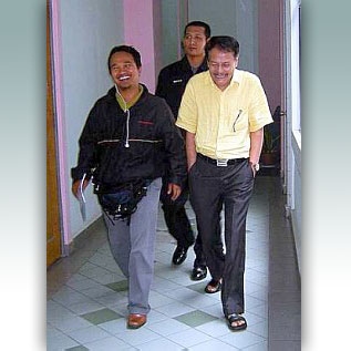 Fugitive `Malay Prophet` Held, To Spend Raya In Prison