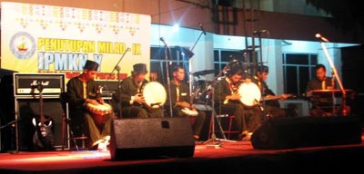 Keterikatan Kemelayuan di Penutupan Milad IX IPMKN-Y