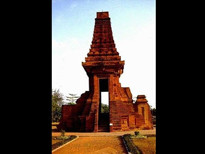 Sejarah Adityawarman dan Kerajaan Majapahit Ditelusuri di Unimed