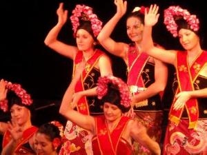 Warga Ceko Bawakan Tarian Indonesia di Praha