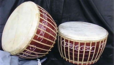 Ketua Menteri Malaka Pesan 1000 Gendang Rebana, 100 Bilah Keris Melayu