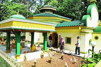 Gurindam Dua Belas dari Pulau Maskawin