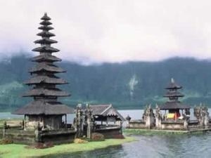 Tradisi Megibung Kampung Islam Kepaon Bali