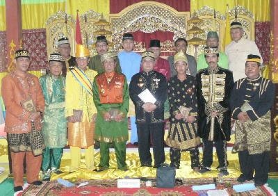Seratus Utusan Raja Ikuti Festival Keraton