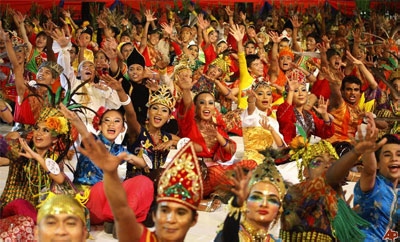 20 Varsities Participate in Cultural Festival