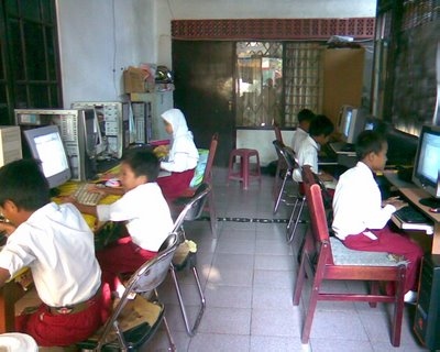 Melayu Harus Masuk Kurikulum Pendidikan