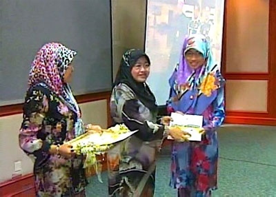 Prizes for Poetry Declamation Competition