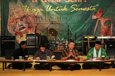 Dicari, Pemimpin yang Mau Menderita!