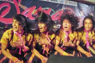 Saman Dance Reaches Banda Aceh Audience
