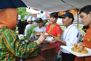 Genjot Pariwisata 12 Hotel Berlomba Kuliner