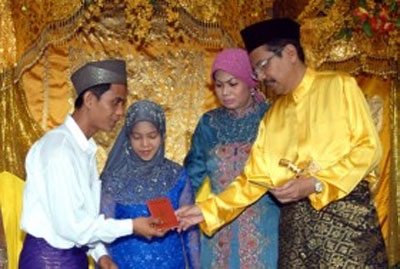 110 Pasangan Nikah Massal Adat Melayu