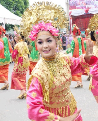 Pekan Budaya Sumbar 2011, Teguhkan Diri Hadapi Perubahan