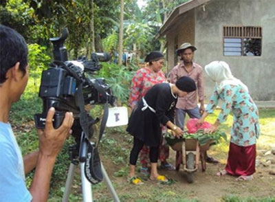 Film Cak Bongak, Komedi Khas Melayu Medan