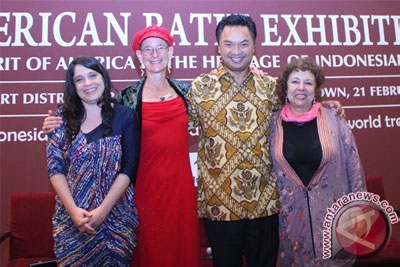 Pelajaran Membatik Mulai Diajarkan di Amerika