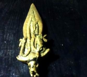 Warga Pagaralam Temukan Mata Tombak Emas Peninggalan Kerajaan Sriwijaya
