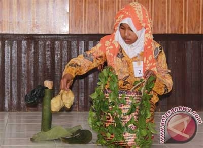 Lestarikan Budaya Lewat Lomba Cerita
