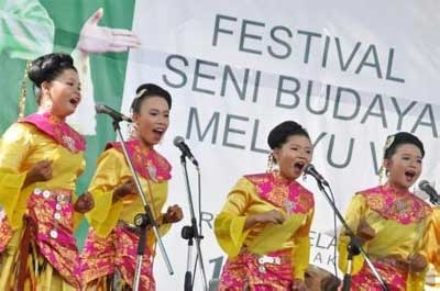 Kearifan Lokal Mulai Terkikis