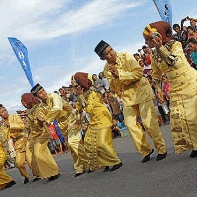 Mari Meriahkan Festival Teluk Tomini 2013