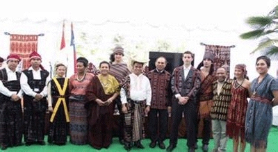Tenun, Persembahan dari Indonesia untuk Dunia