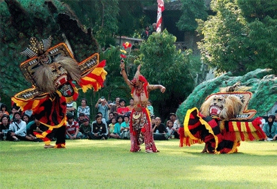 Reog Ponorogo Meriahkan "National Day" Lebanon