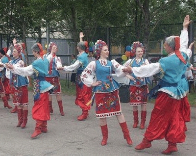 Anak Indonesia Pikat Pengunjung Festival Folksdance Austria