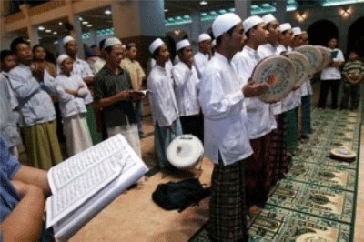 Seni `Barzanji` Dihidupkan MTS Al-Husna Curug