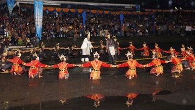 Festival Danau Toba 2013 Ditutup dengan Pesta Rakyat