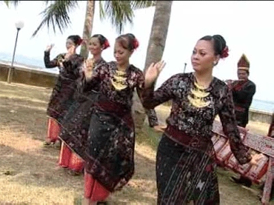 Menampilkan Budaya Batak ke Tingkat Dunia