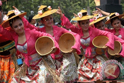 1.500 Seniman Bakal Ramaikan Helaran Kemilau Nusantara 2013