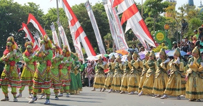 43 Kabupaten Ramaikan Parade Seni Budaya Jawa Timur di Tuban