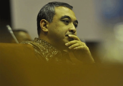 Janjikan Gedung Kebudayaan, Bupati Tangerang Puji Penyair Aceh LK Ara