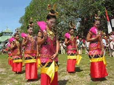 Tim Tari Tradisional Wakatobi Meriahkan Pameran Budaya di Australia