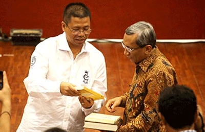 Rekonstruksi Budaya Serumpun