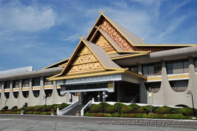 Selembayung Melayu Riau Diganti dengan Kubah