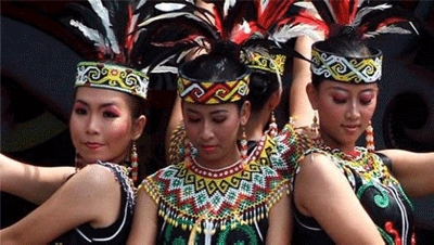 Singkawang Sabet Empat Penghargaan Parade Busana Daerah