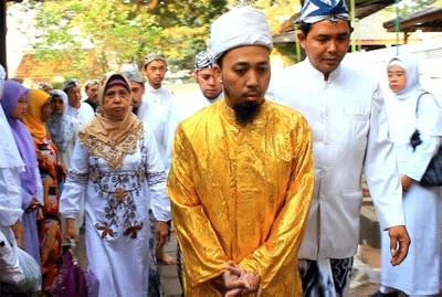 Silaturahim Massal dalam Tradisi Grebeg Agung Keraton Kanoman Cirebon