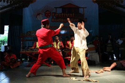 Gelar Budaya Betawi 2014, Hiburan Asyik Akhir Pekan